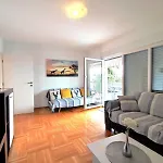 Ella * Opatija